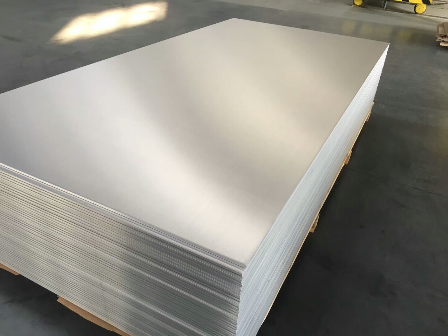 铝塑板 | 锐铝铝单板